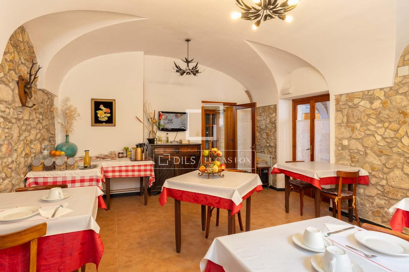 Hotel for Sale in Caldes de Malavella