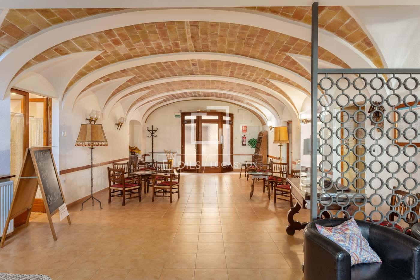 Hotel for Sale in Caldes de Malavella