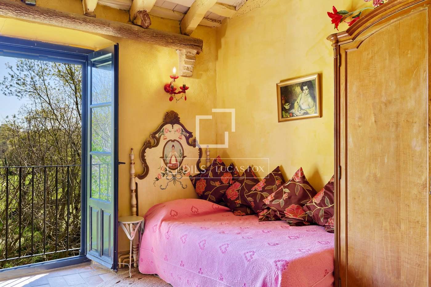Hotel for Sale in Cornellà del Terri