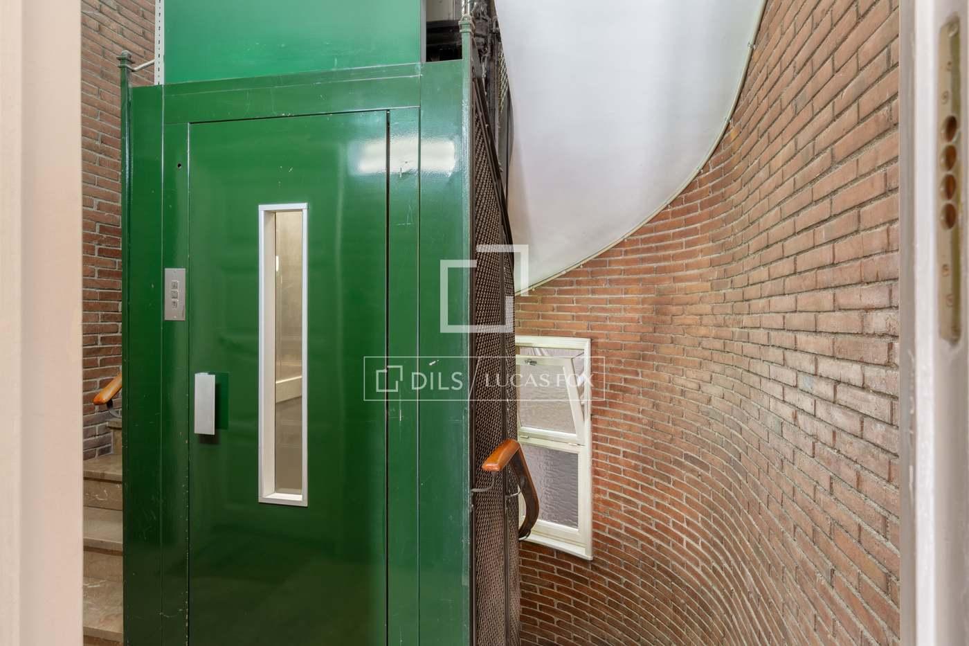 Apartment for Sale in Girona