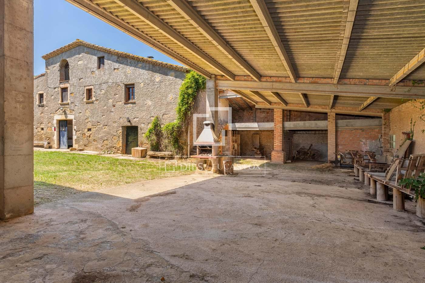 House for Sale in Sant Jordi Desvalls