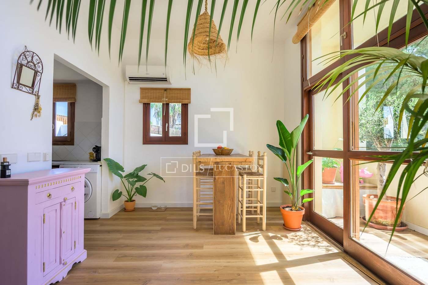 Apartment for Sale in Santa Eulalia del Río