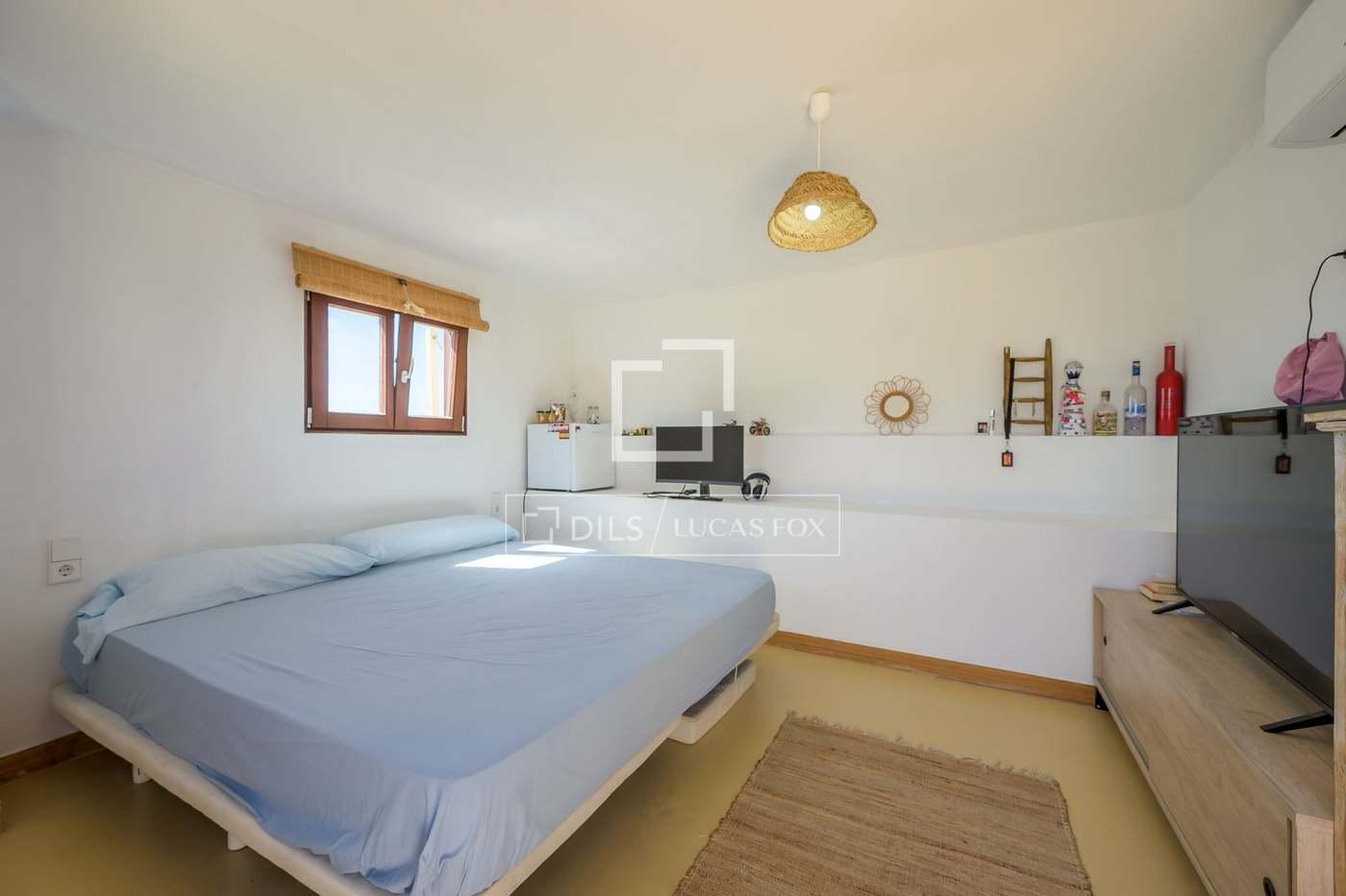Apartment for Sale in Santa Eulalia del Río