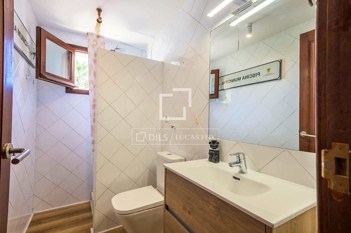 Apartment for Sale in Santa Eulalia del Río