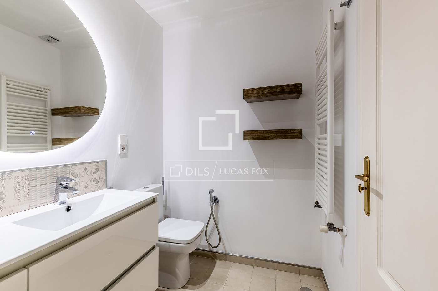 Apartment for Sale in Madrid