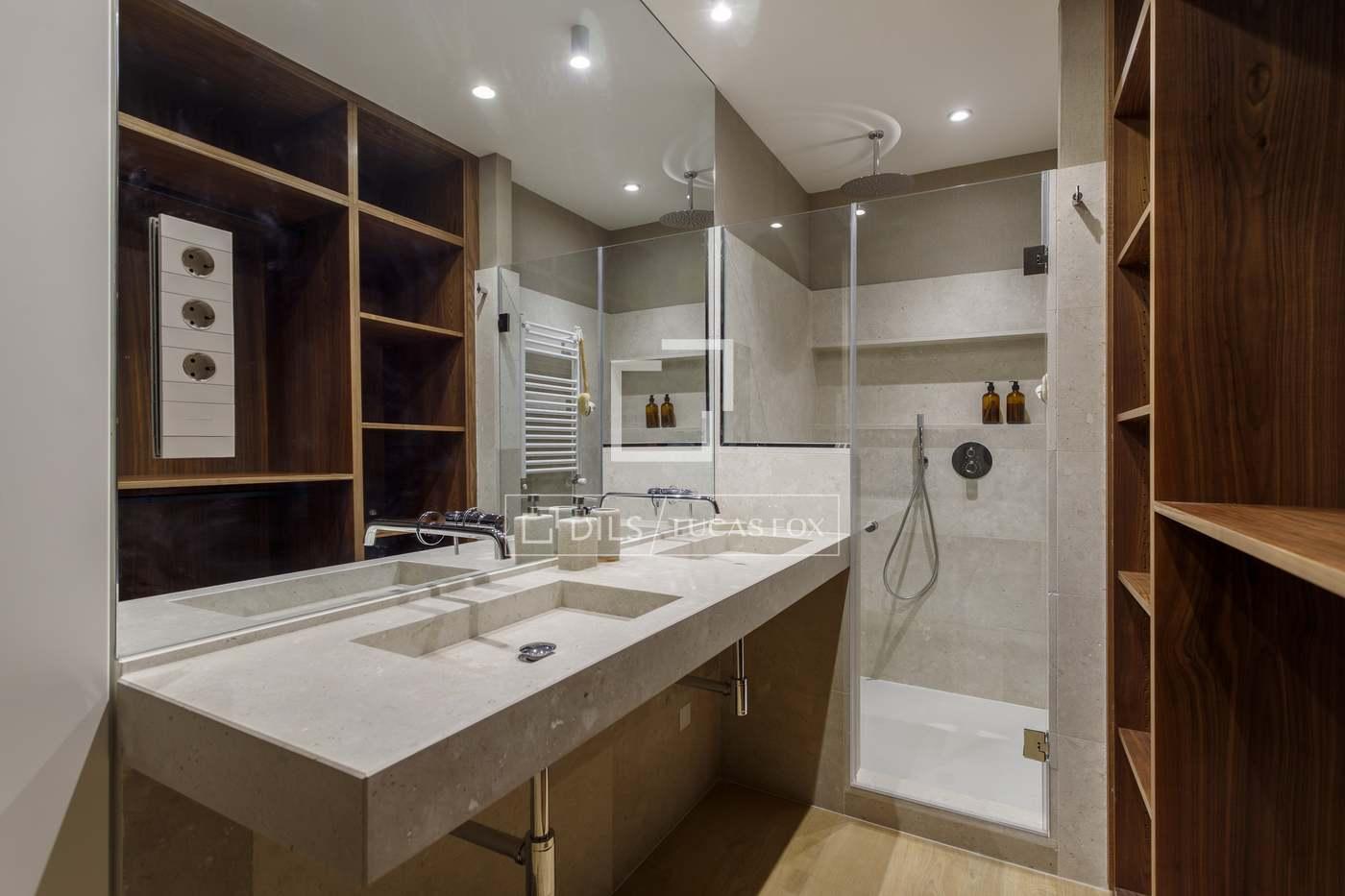 Apartment for Sale in Madrid