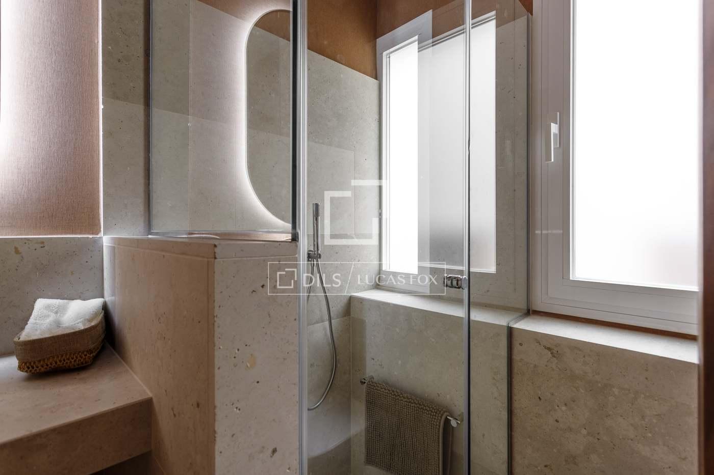 Apartment for Sale in Madrid