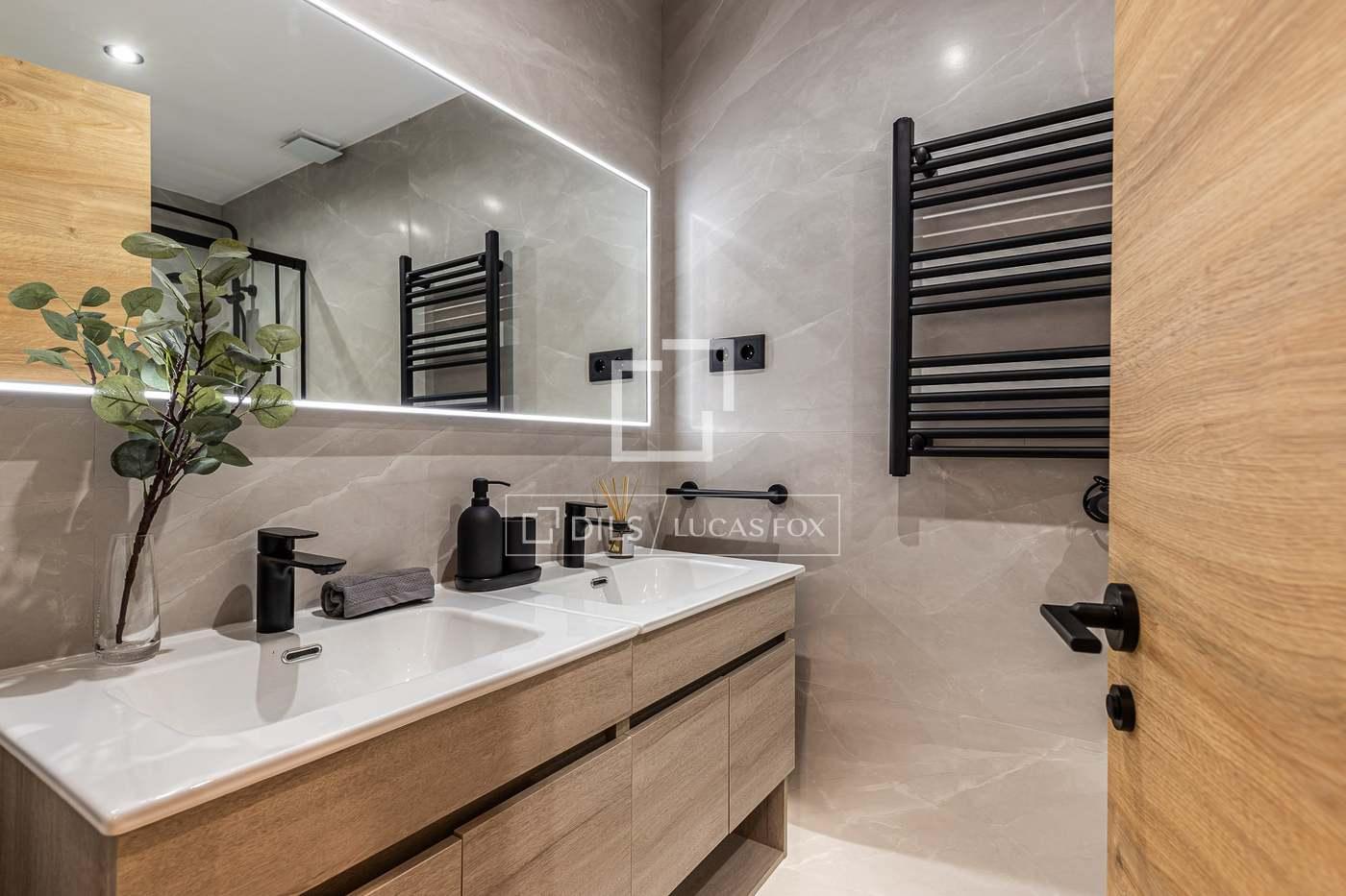 Apartment for Sale in Madrid