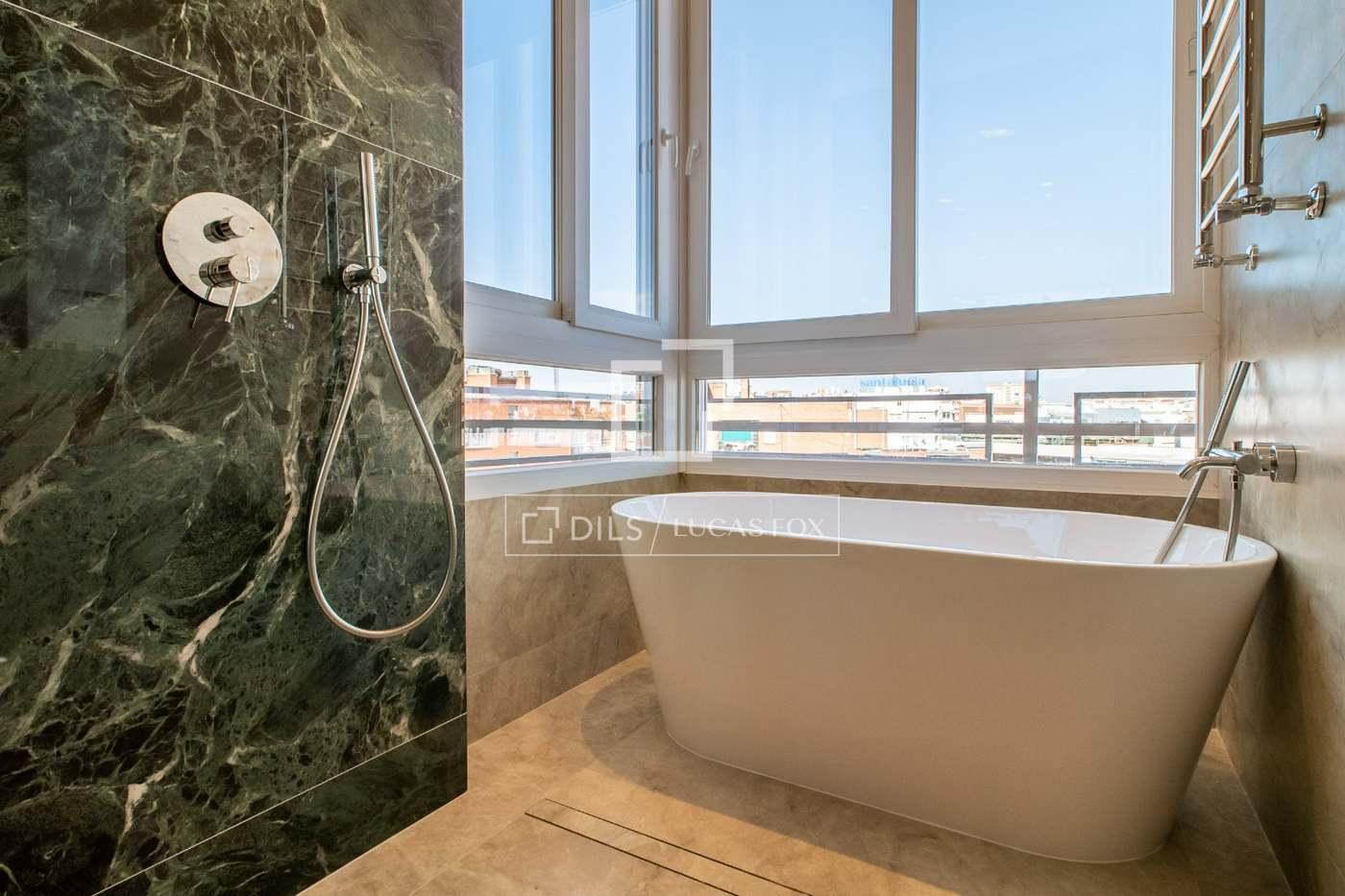 Apartment for Sale in Madrid