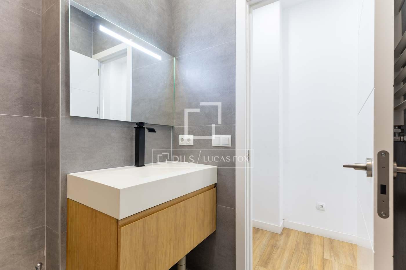 Apartment for Sale in Madrid