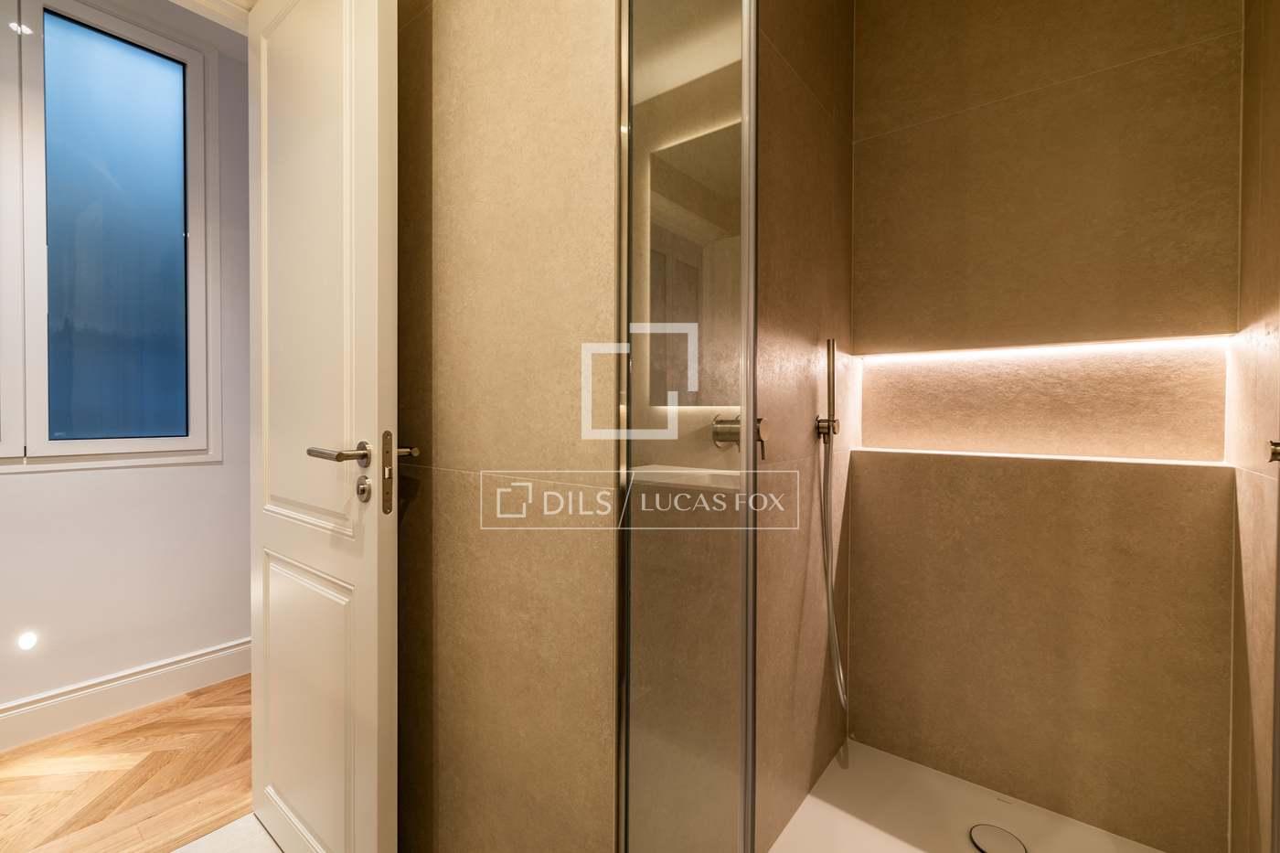 Apartment for Sale in Madrid