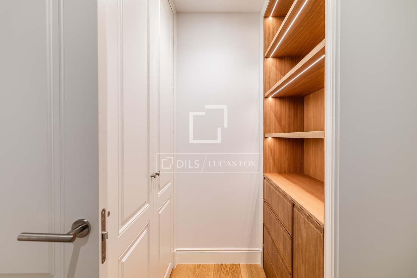 Apartment for Sale in Madrid