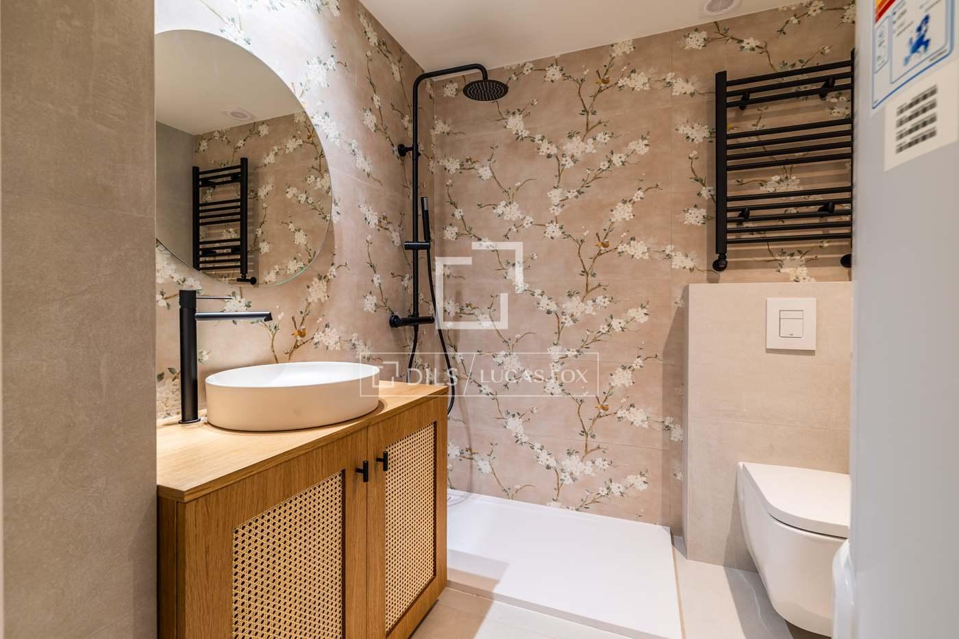 Apartment for Sale in Madrid