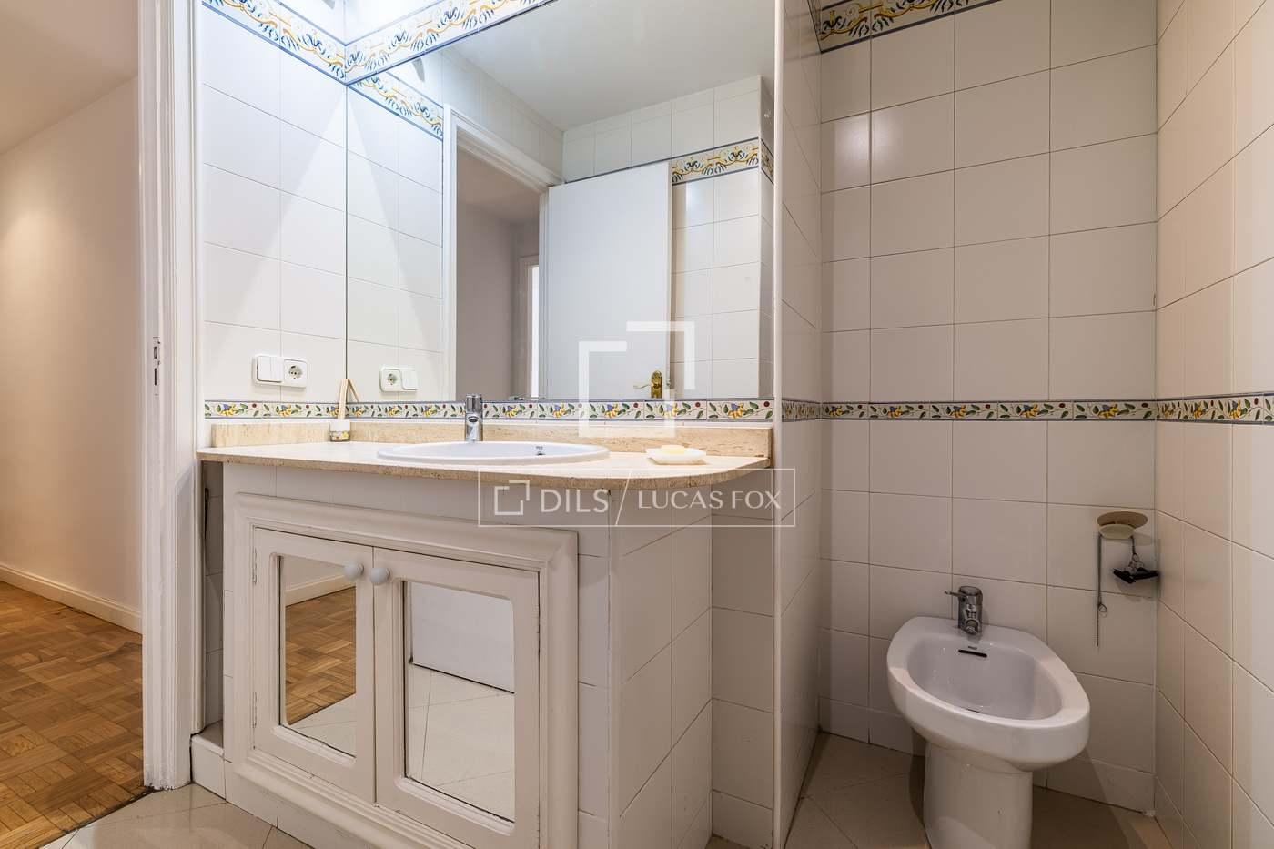 Apartment for Sale in Madrid