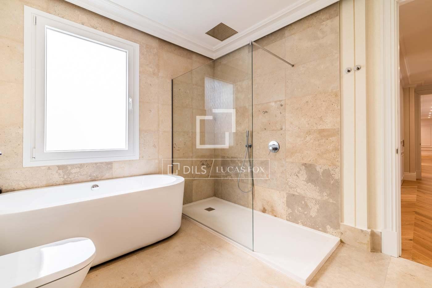 Apartment for Sale in Madrid