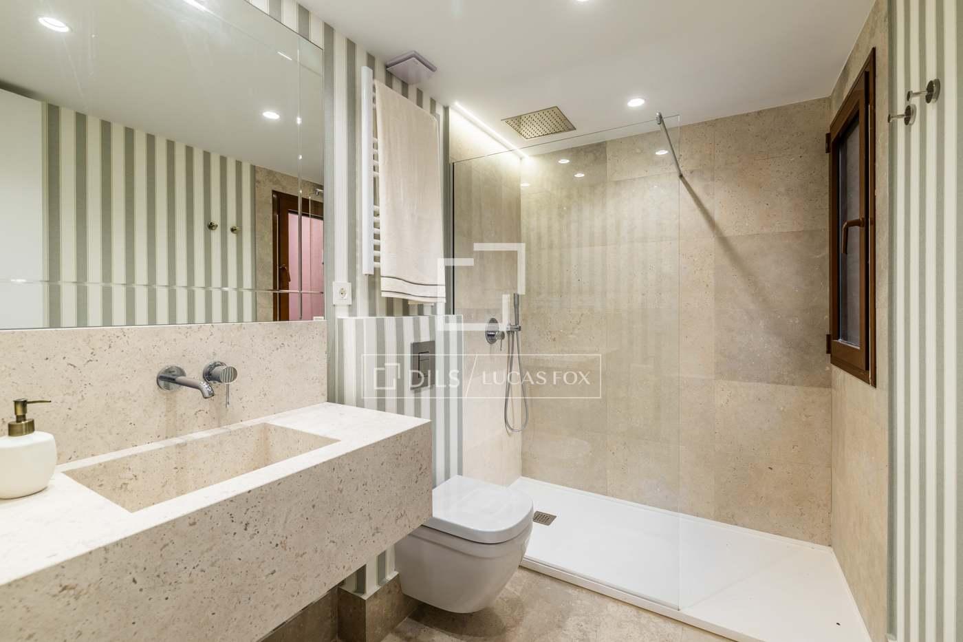 Apartment for Sale in Madrid