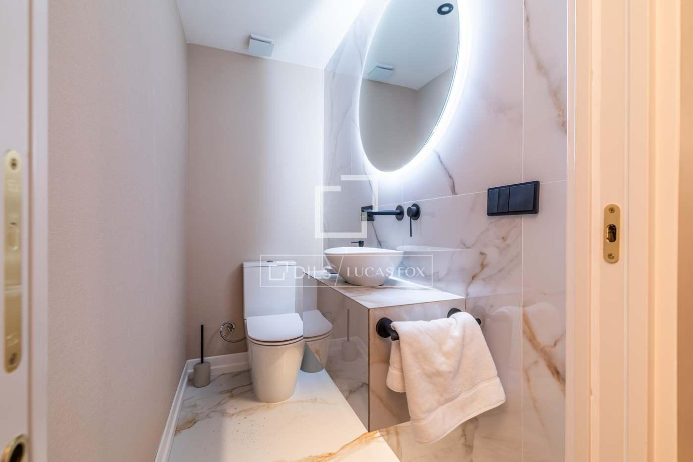 Apartment for Sale in Madrid