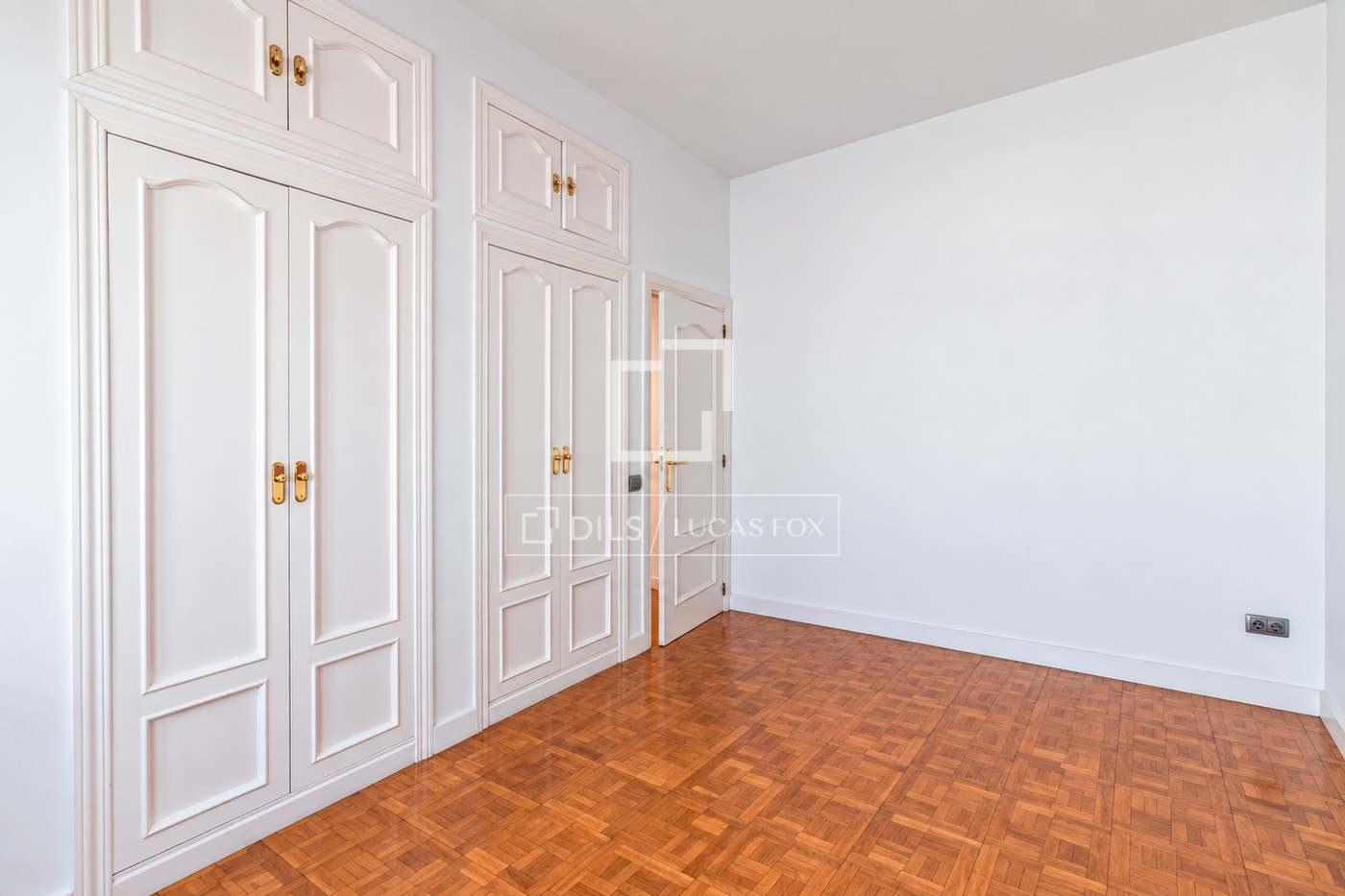 Apartment for Sale in Madrid