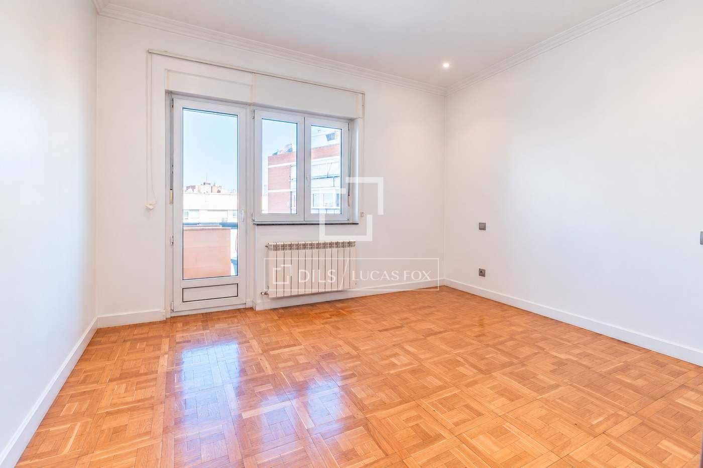 Apartment for Sale in Madrid