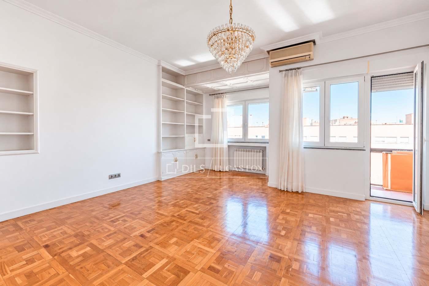 Apartment for Sale in Madrid