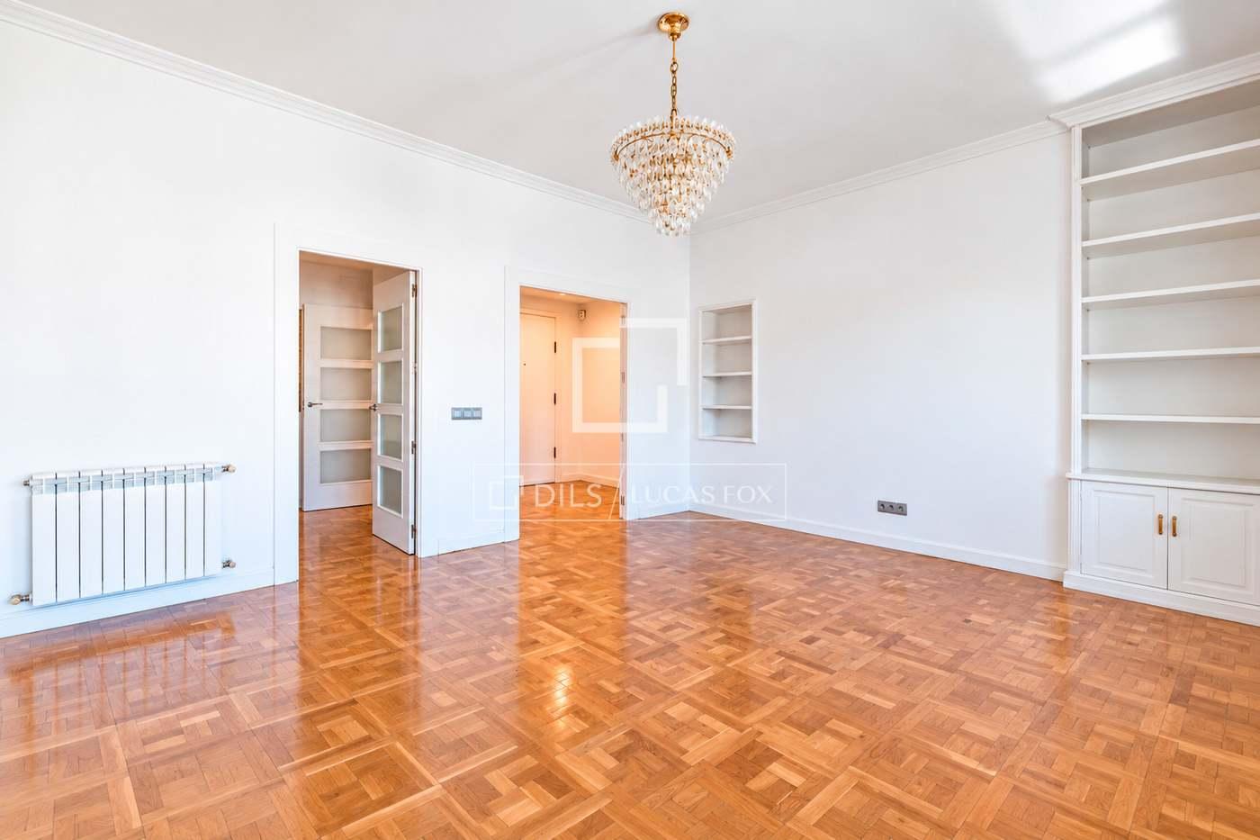 Apartment for Sale in Madrid