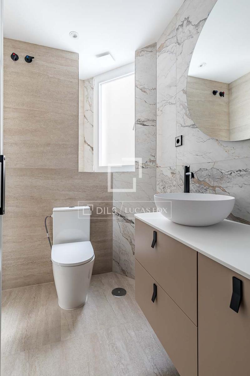 Apartment for Sale in Madrid