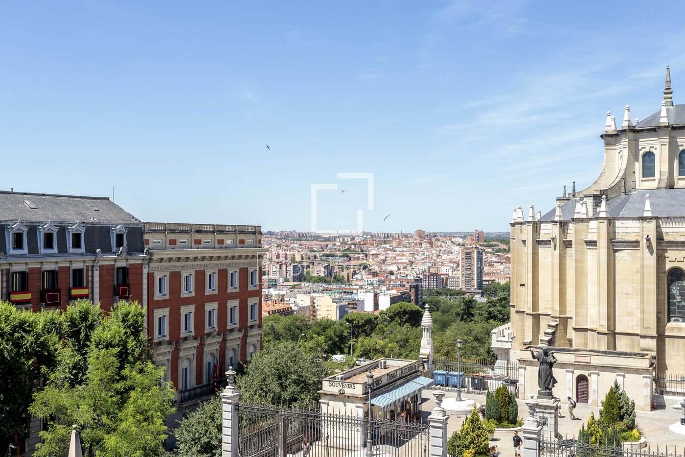 Apartment for Rent in Madrid