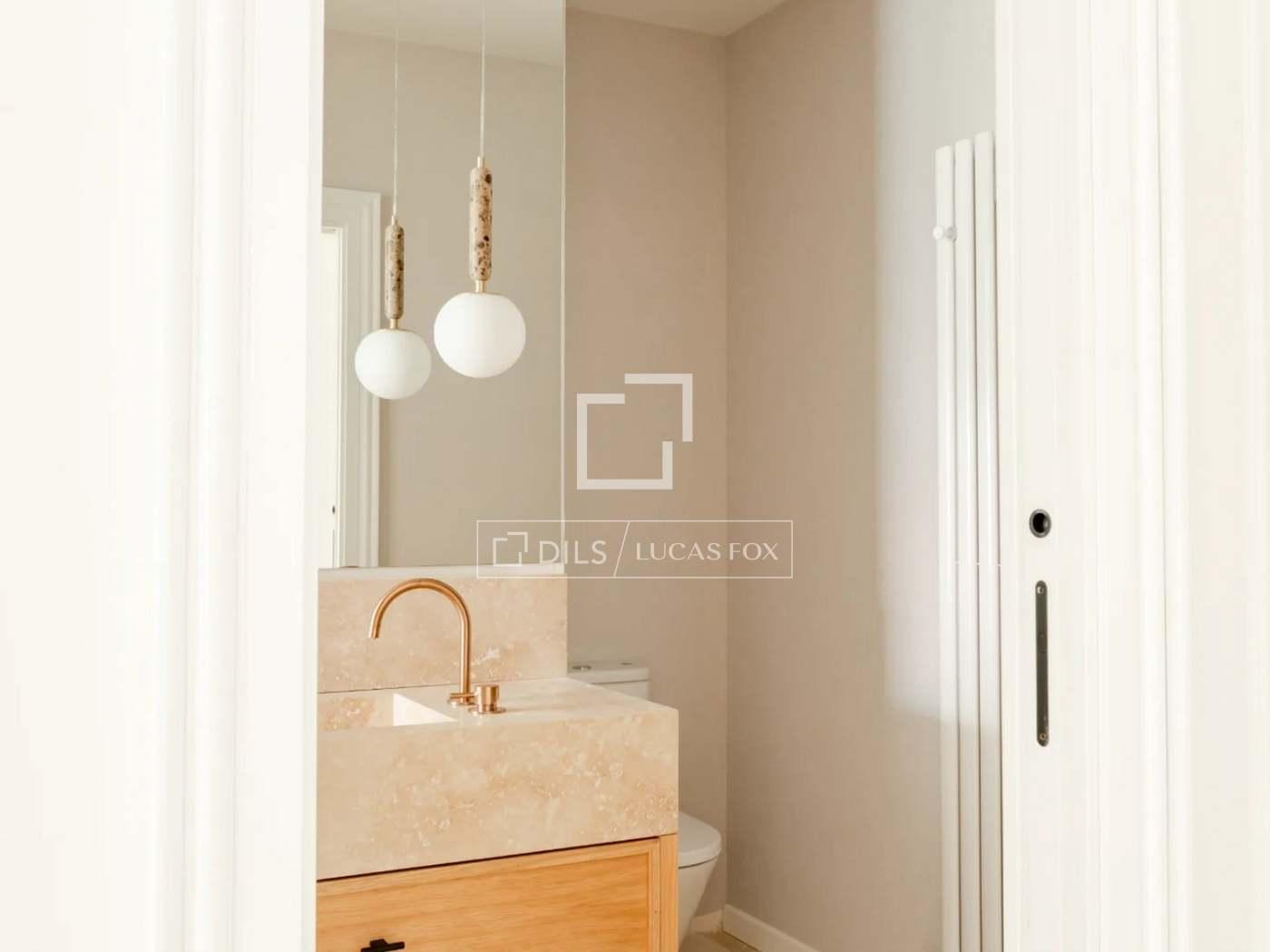 Apartment for Sale in Madrid