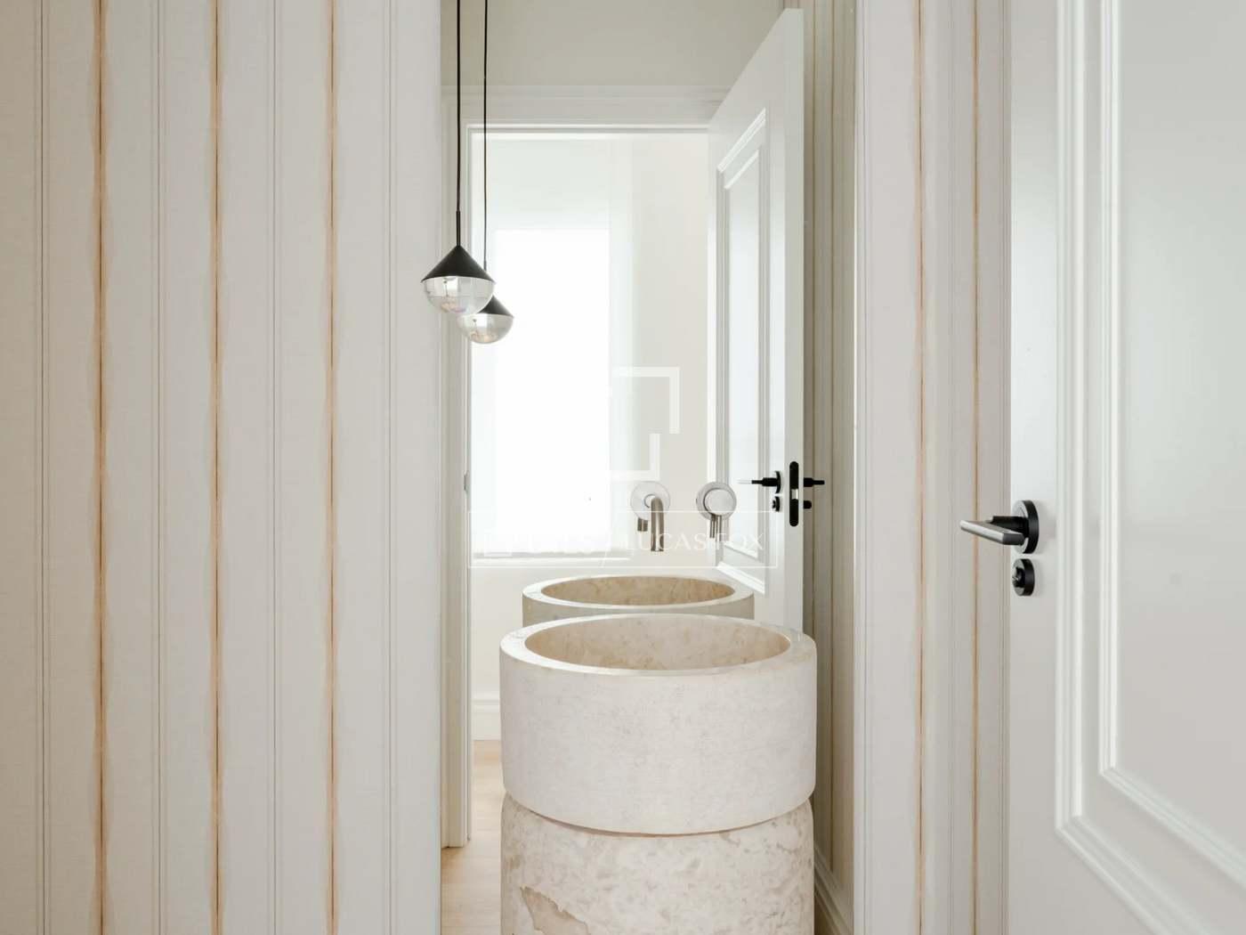 Apartment for Sale in Madrid