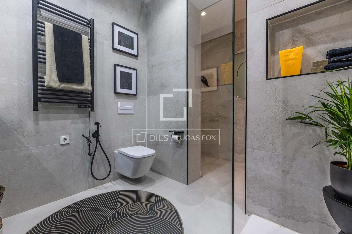 Apartment for Sale in Madrid