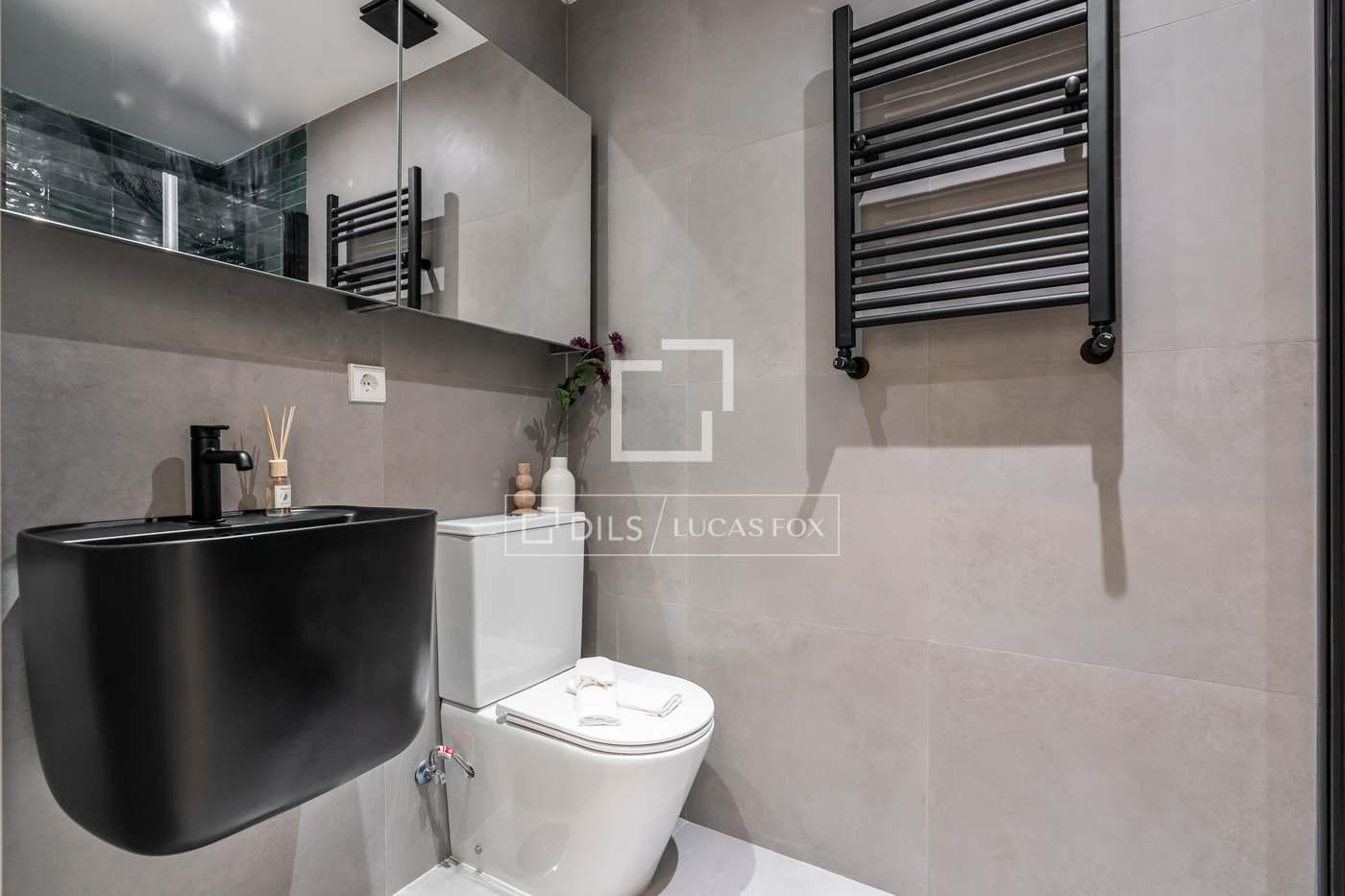 Apartment for Sale in Madrid