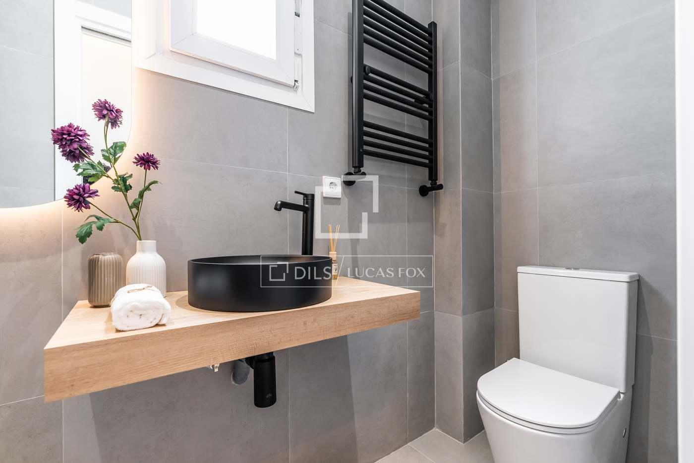Apartment for Sale in Madrid