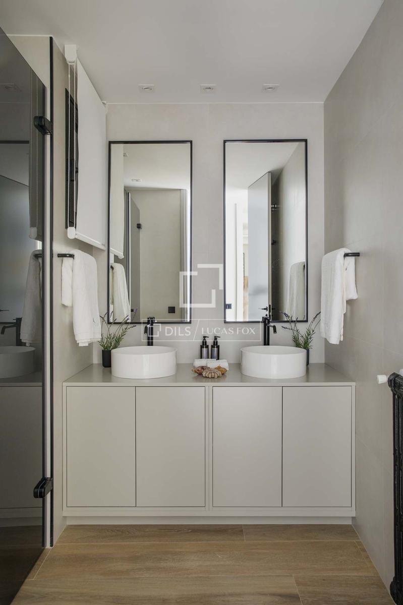 Apartment for Sale in Madrid