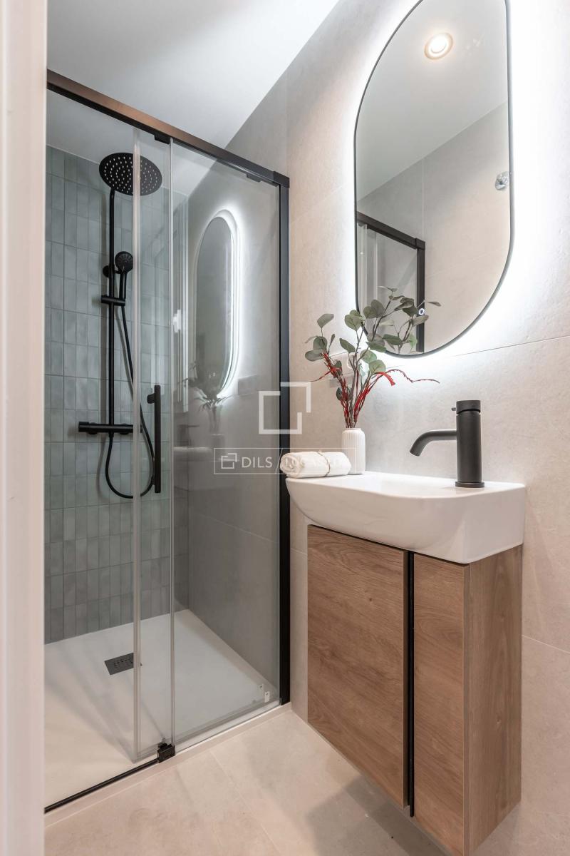 Apartment for Sale in Madrid