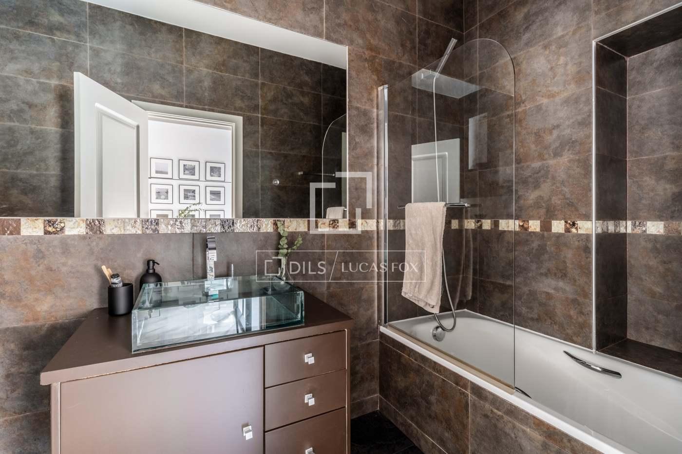 Apartment for Sale in Madrid