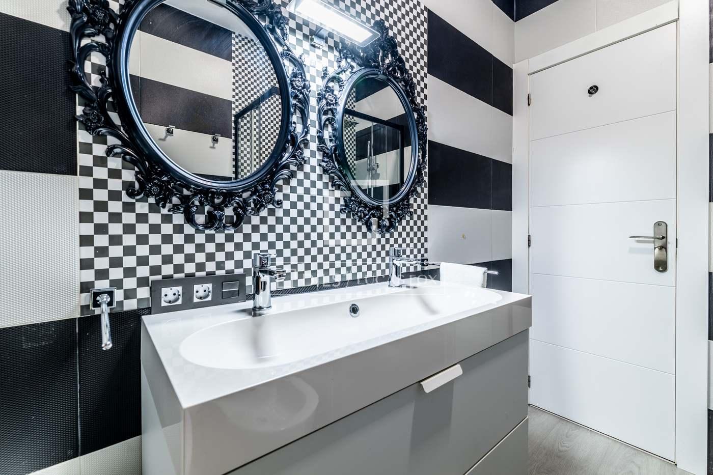 Apartment for Sale in Madrid
