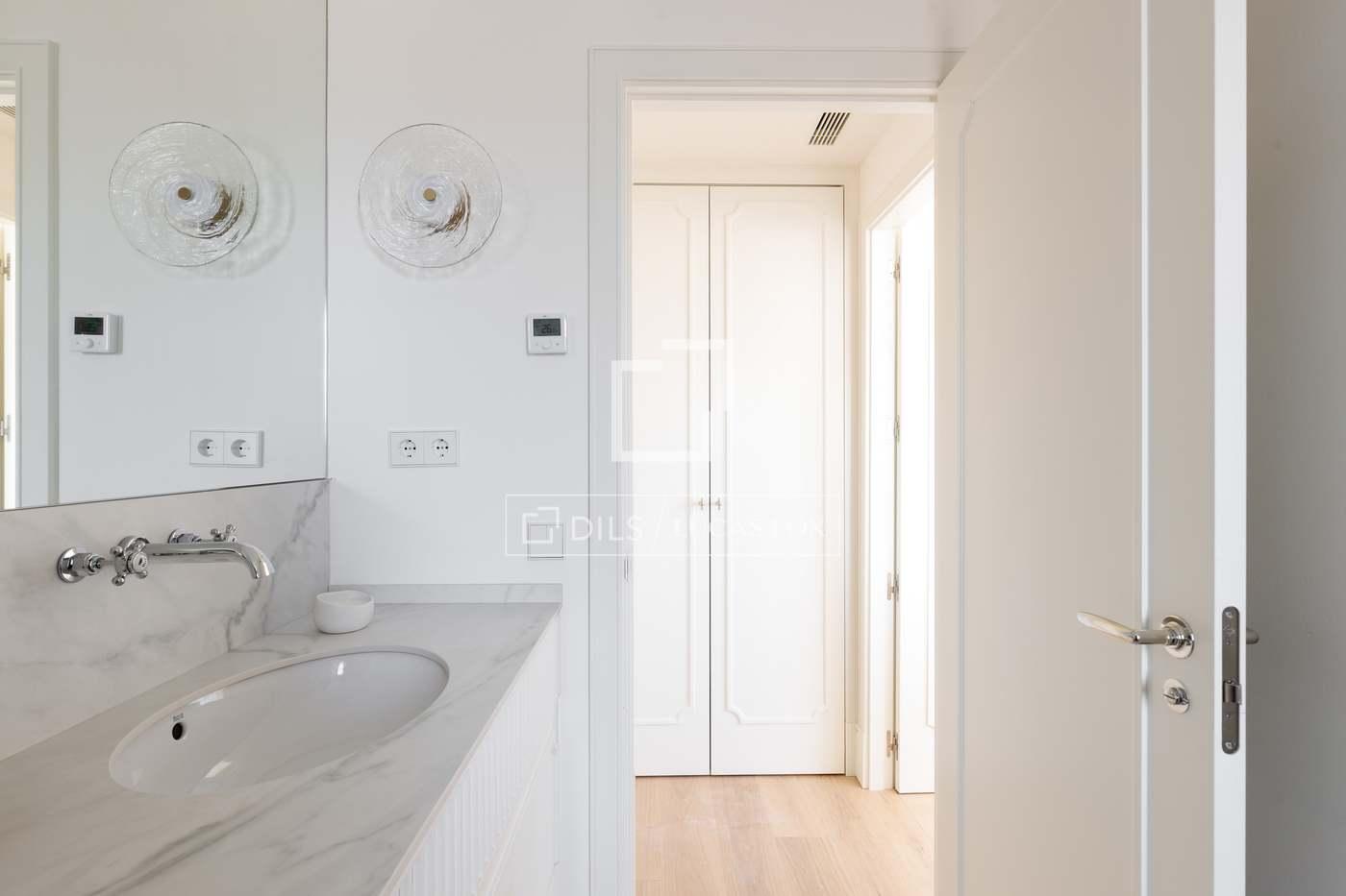 Apartment for Sale in Madrid