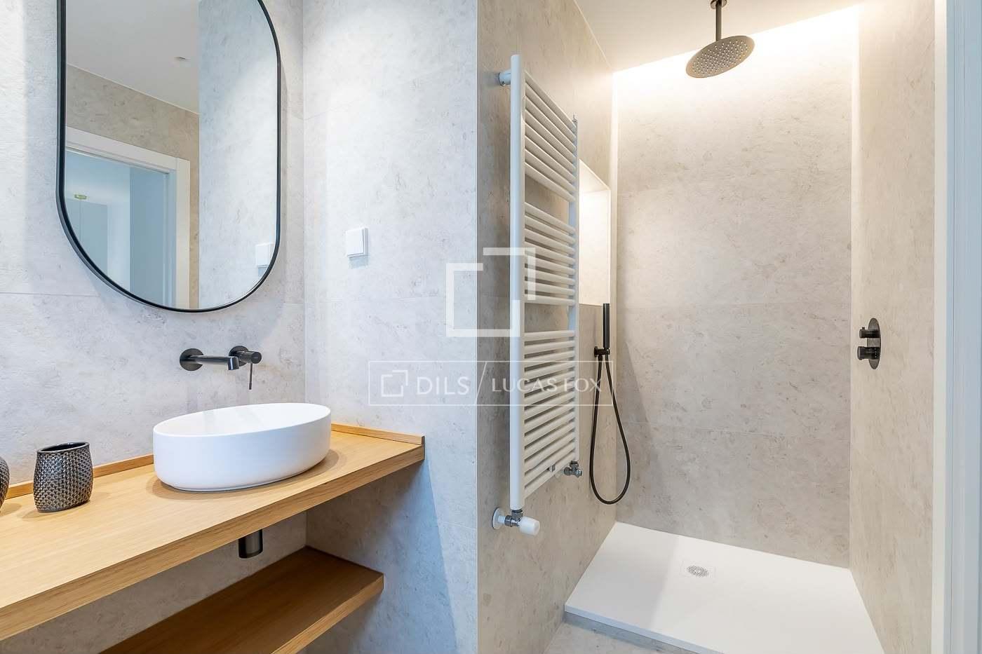Apartment for Sale in Madrid
