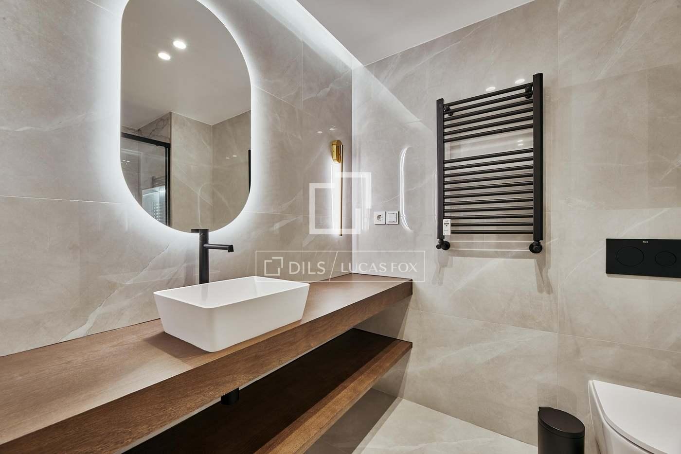 Apartment for Sale in Madrid