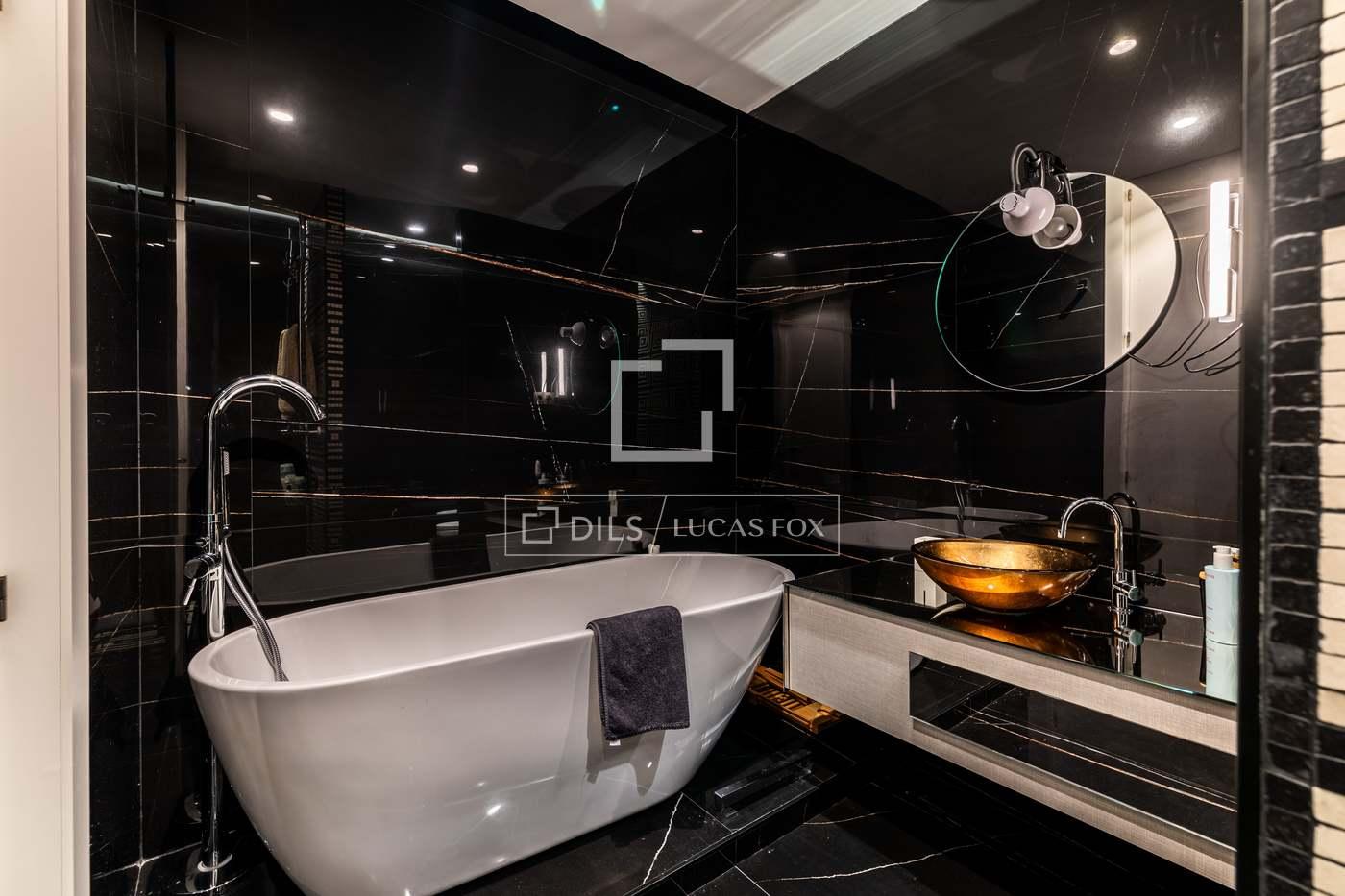 Apartment for Sale in Madrid