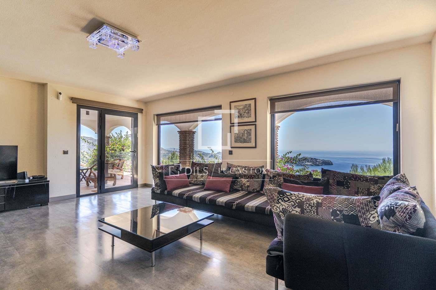 House for Sale in Almuñécar