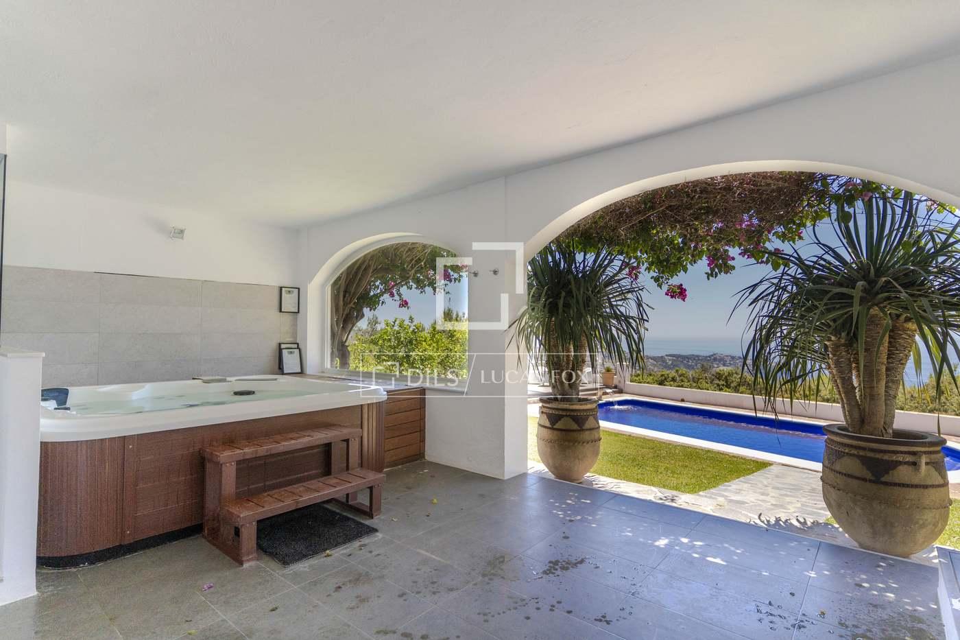 House for Sale in Almuñécar