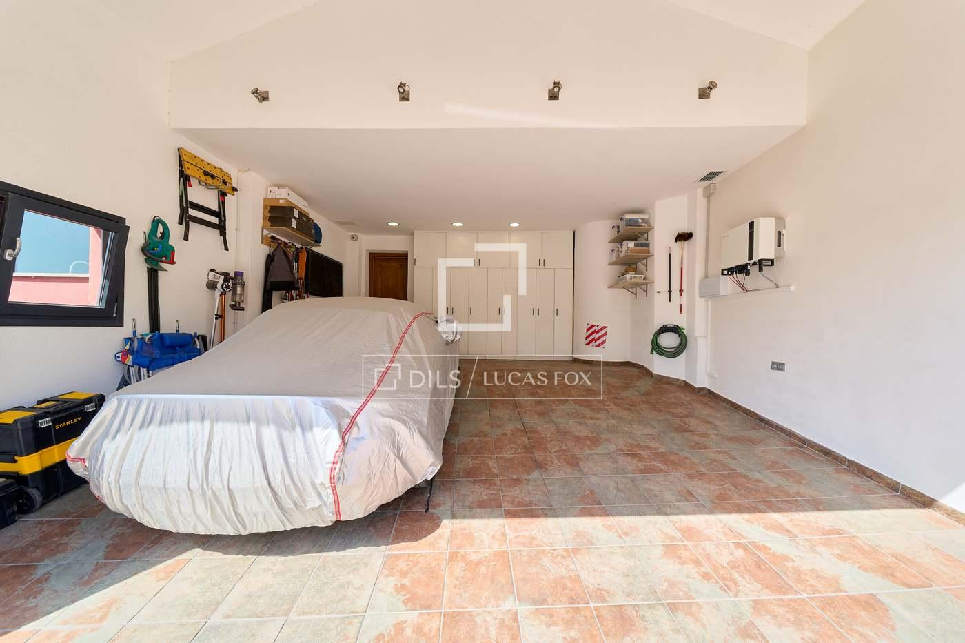 House for Sale in La Zubia
