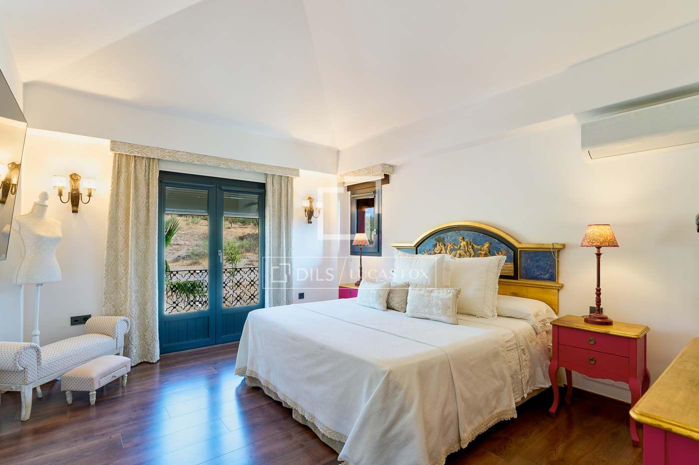 House for Sale in La Zubia