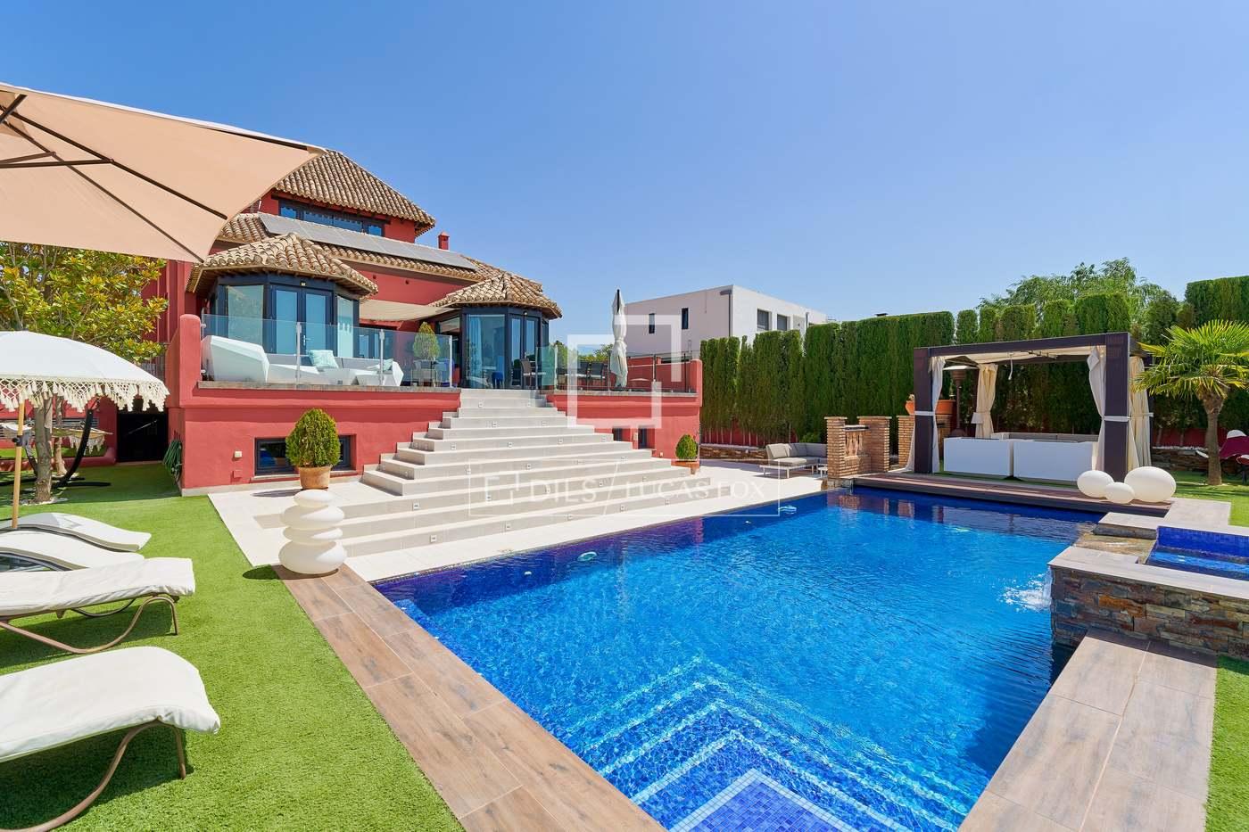 House for Sale in La Zubia