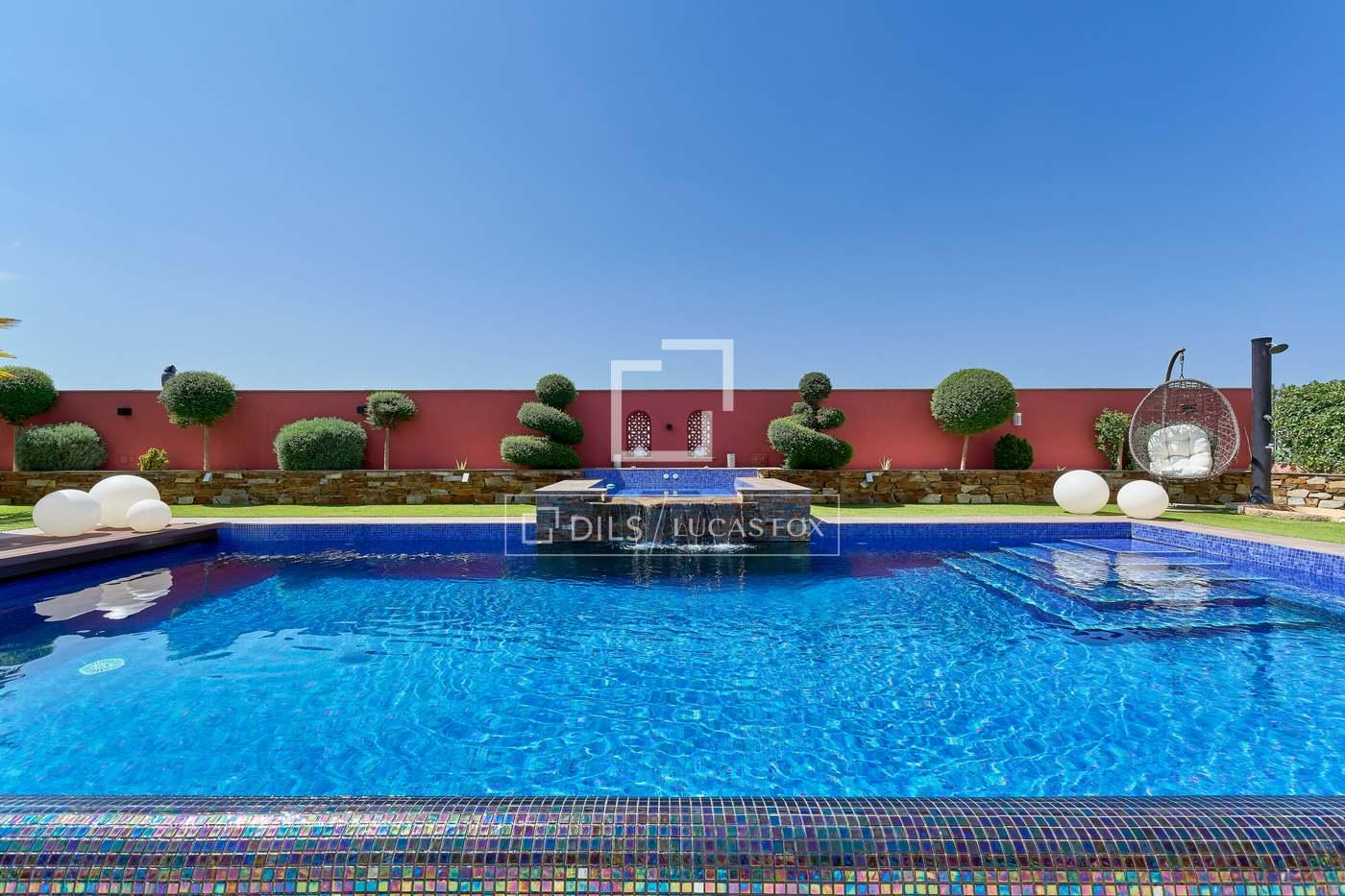 House for Sale in La Zubia