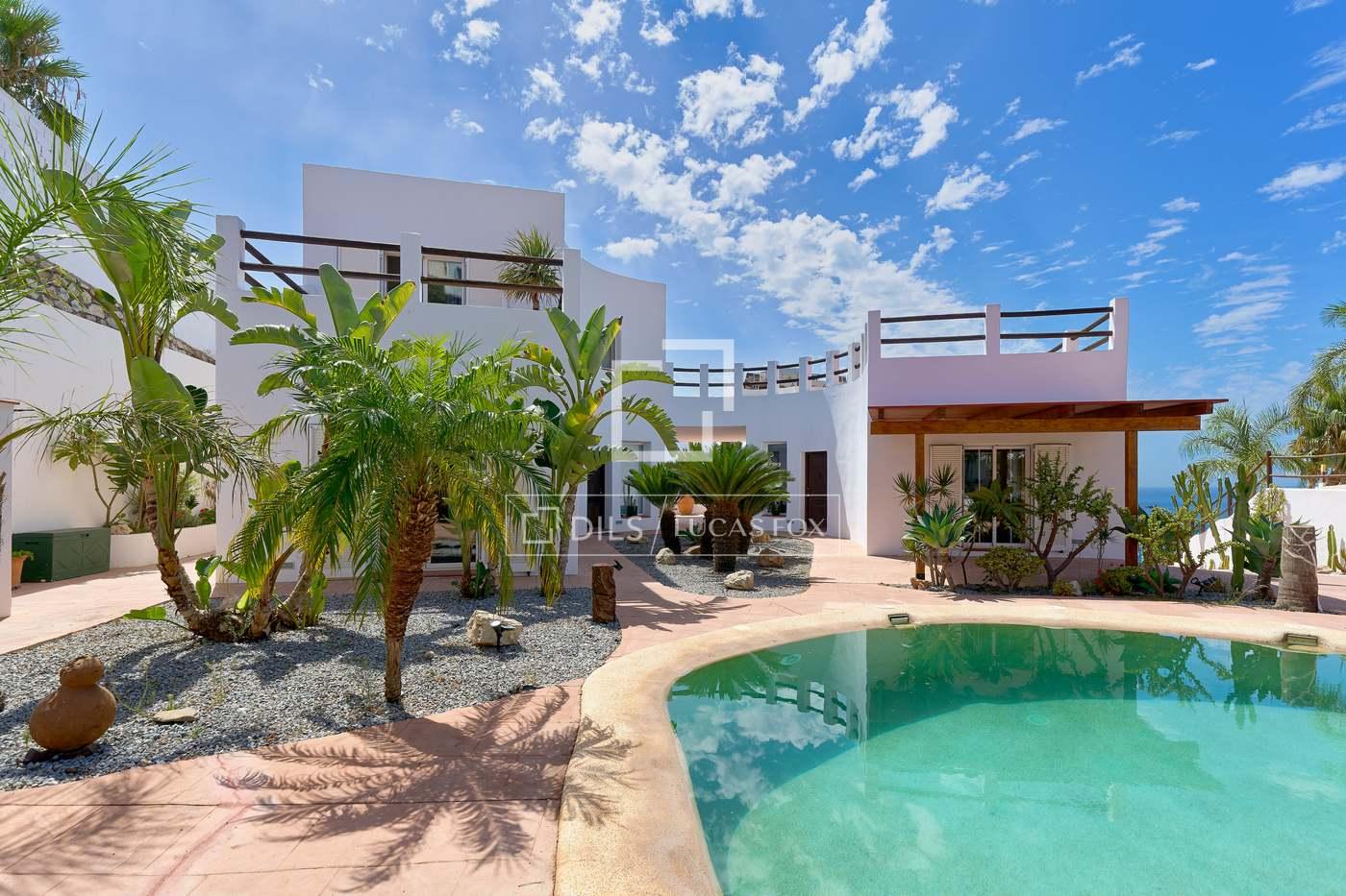 House for Sale in Salobreña