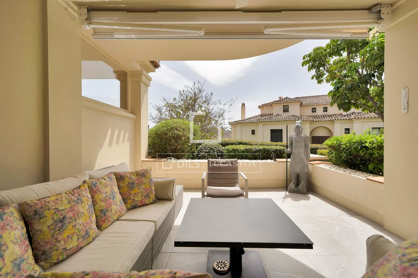 Apartment for Sale in Benahavís