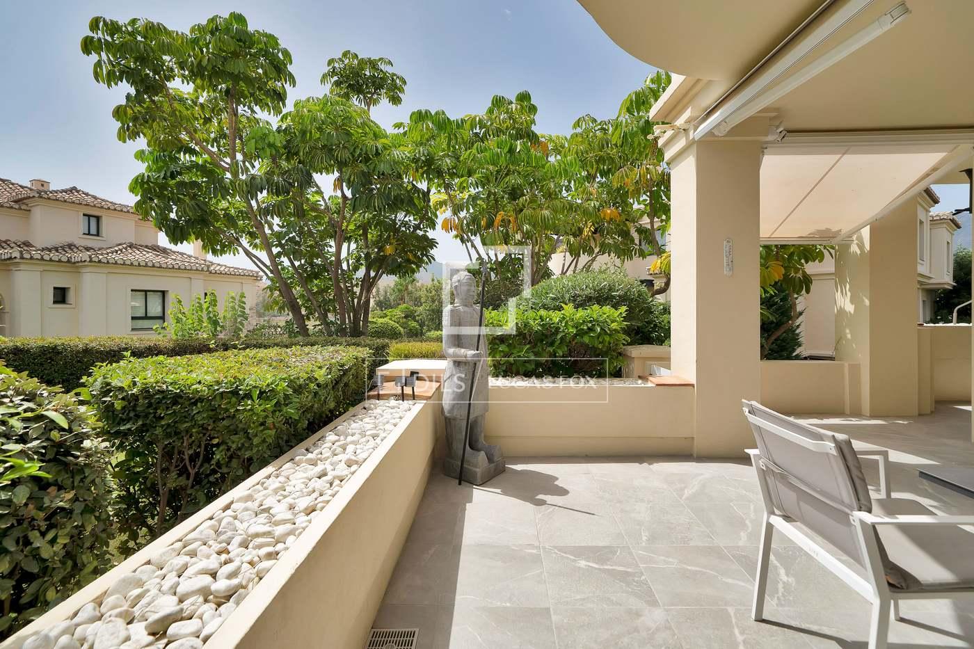 Apartment for Sale in Benahavís