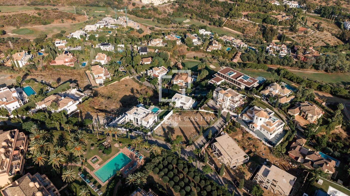 Plot for Sale in Benahavís
